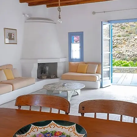 Nama Super Paradise Beach (Mykonos)